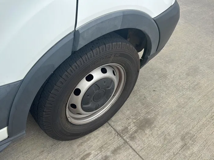 vehicle-img