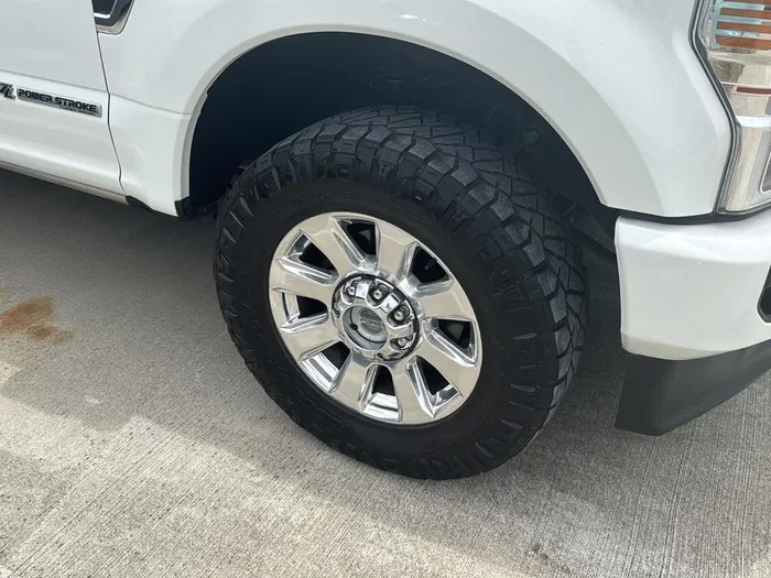 vehicle-img