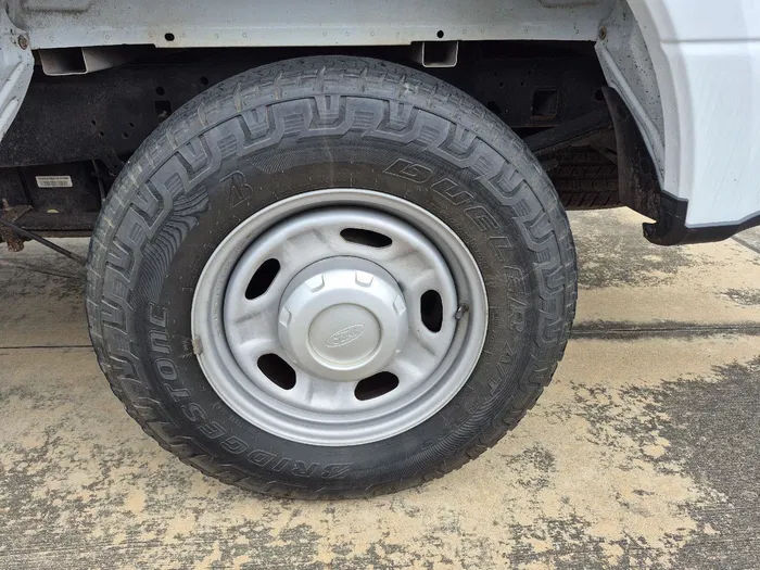 vehicle-img