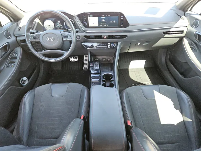 vehicle-img