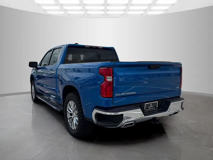 vehicle-img