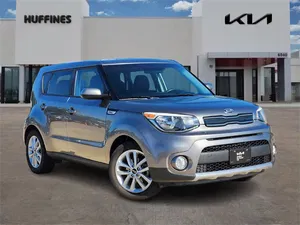 used 2018 KIA