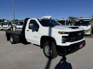 new 2025 CHEVROLET