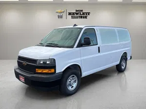 new 2025 CHEVROLET