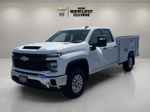 new 2025 CHEVROLET