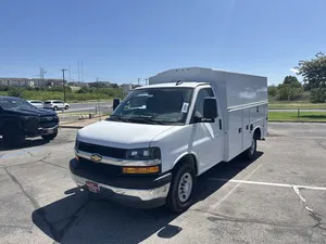 new 2025 CHEVROLET