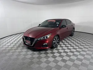 used 2020 NISSAN