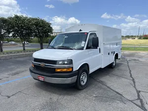 new 2025 CHEVROLET