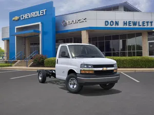 new 2025 CHEVROLET