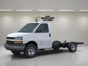 new 2025 CHEVROLET