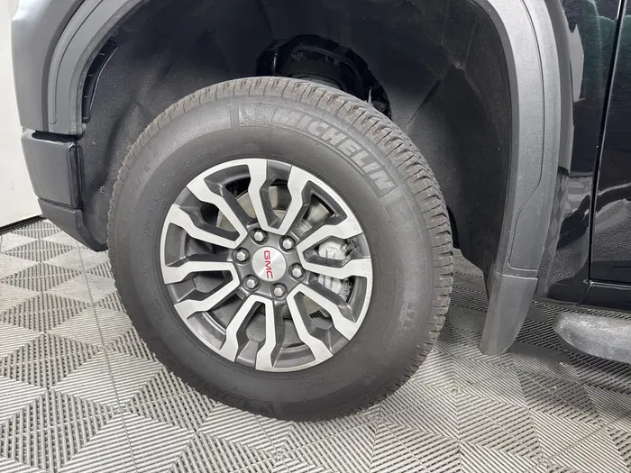 vehicle-img