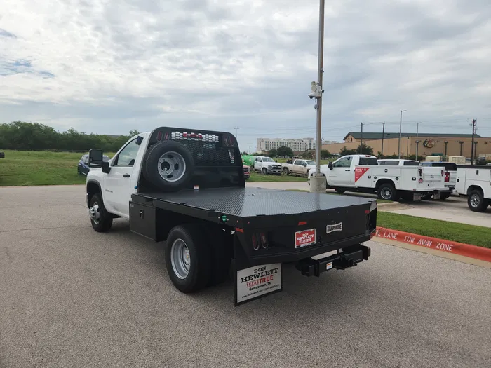 vehicle-img