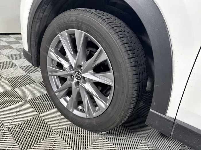 vehicle-img