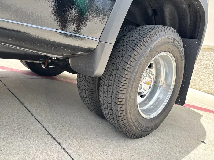 vehicle-img