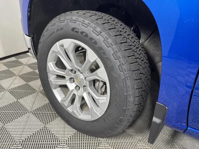 vehicle-img
