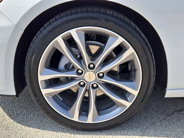 vehicle-img