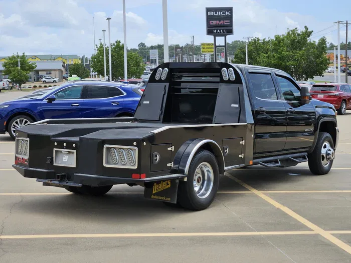vehicle-img