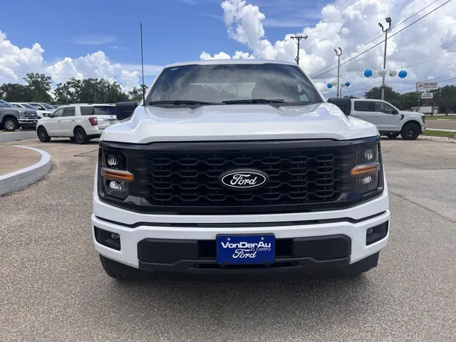vehicle-img