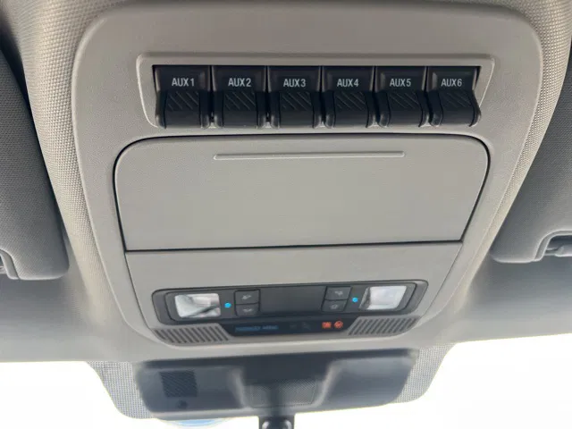 vehicle-img