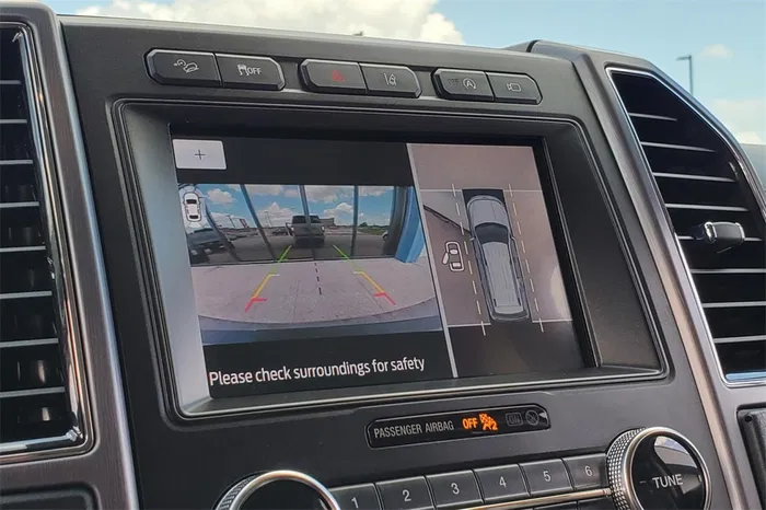 vehicle-img