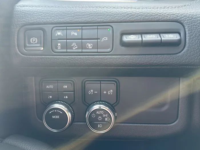 vehicle-img