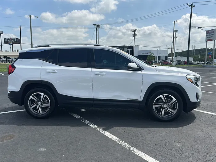 vehicle-img