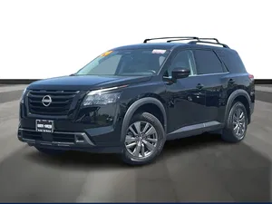used 2024 NISSAN