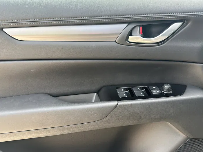 vehicle-img