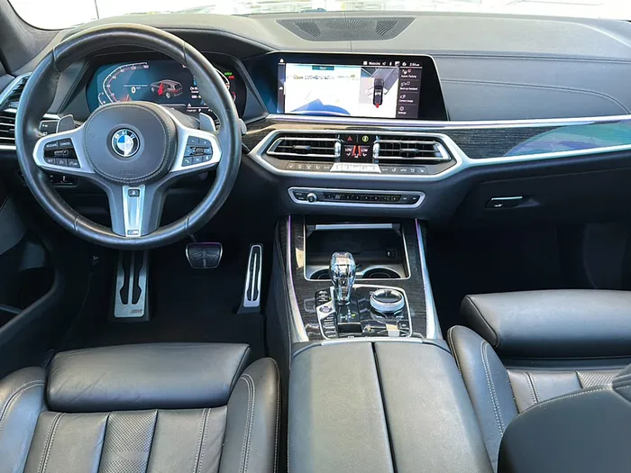 vehicle-img