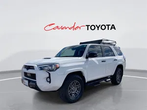 used 2020 TOYOTA