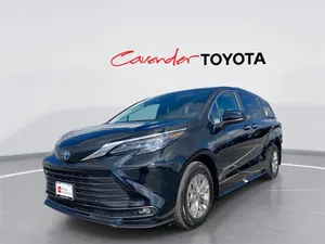 used 2025 TOYOTA