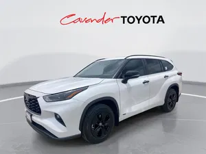 used 2025 TOYOTA