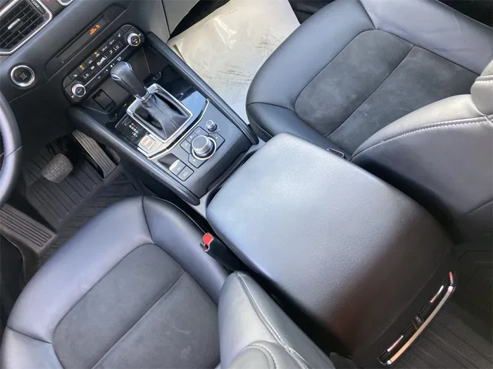 vehicle-img