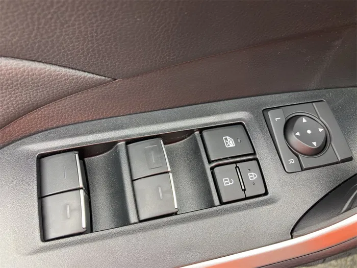 vehicle-img