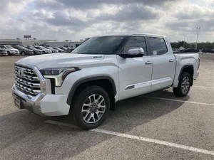 new 2025 TOYOTA