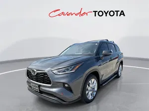 new 2025 TOYOTA