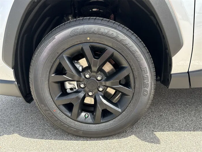 vehicle-img
