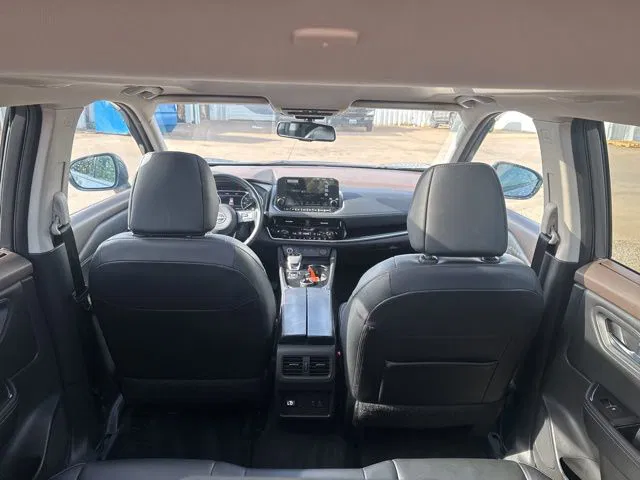 vehicle-img