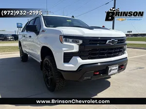 new 2025 CHEVROLET
