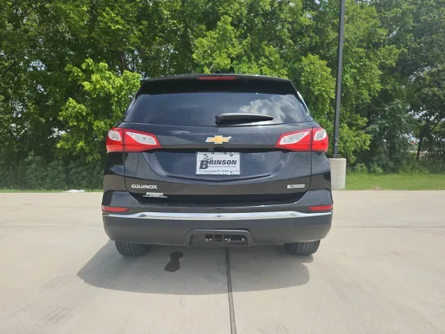 vehicle-img