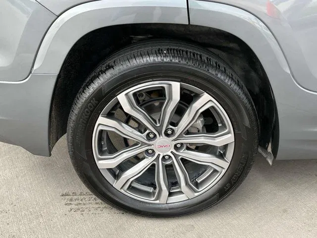 vehicle-img