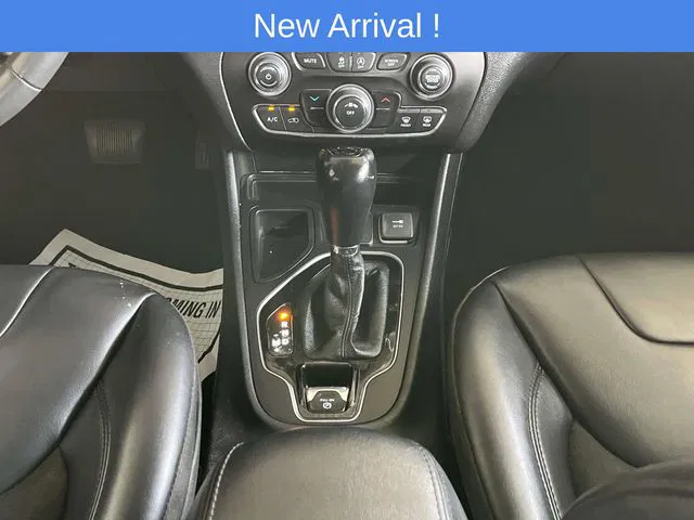 vehicle-img