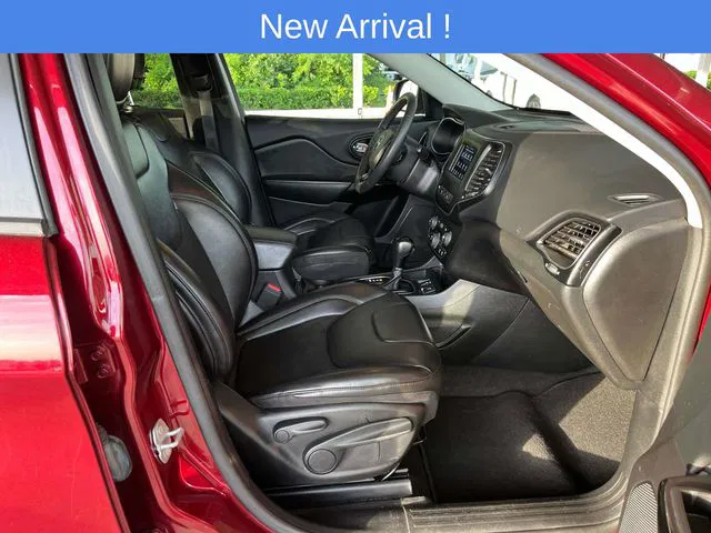 vehicle-img