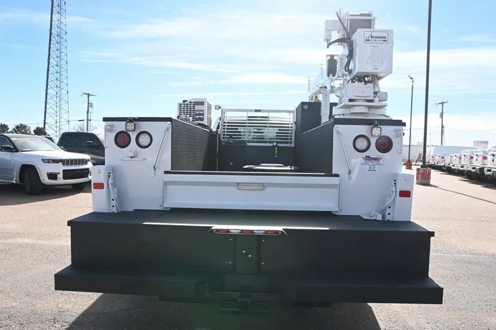 vehicle-img
