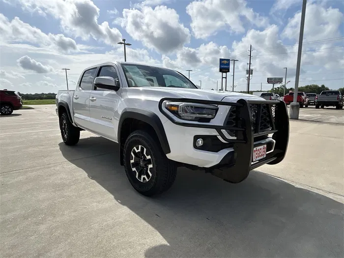 vehicle-img