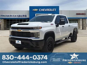 new 2025 CHEVROLET