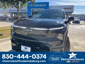 new 2025 CHEVROLET