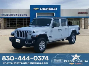 used 2023 JEEP