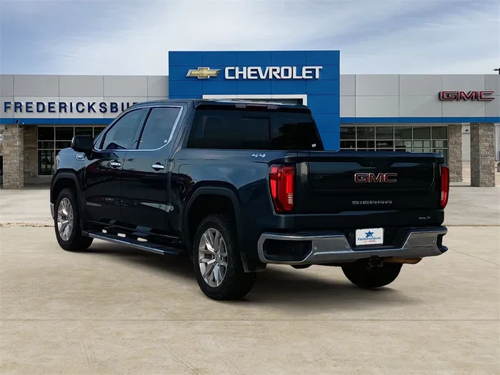 vehicle-img