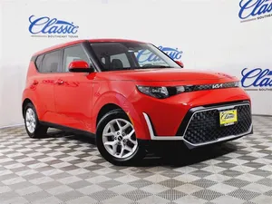 used 2023 KIA